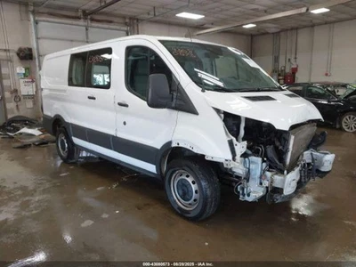 Used Front Right Fender fits: 2018 Ford Transit 250 Front Right Grade A Foto 1 de 4