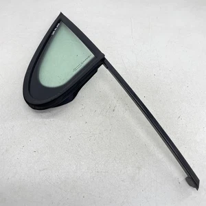 PEUGEOT 207 WINDOW GLASS QUARTER 3DR NSF LH PASSENGER FRONT LEFT SIDE 06-09 - Picture 1 of 16