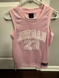 NIKE AIR JORDAN Michael Jordan bestickt rosa Basketball Trikot Mädchen LARGE - Bild 1 von 2