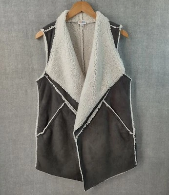 Lularoe Flannel Vest Womens Medium Gray Western Bohemian Sherpa Lined Gilet - Image 1 of 4