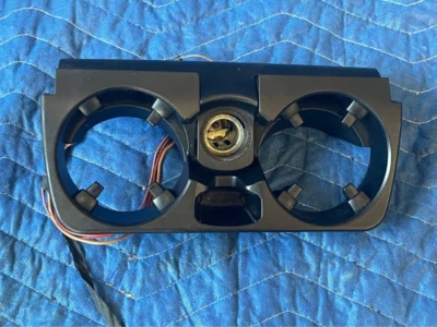 🚘OEM BMW F10 528I 535I 550I 2011-16 CONSOLA CENTRAL DELANTERA INSERTO PORTAVASOS DOBLE Foto 1 de 4