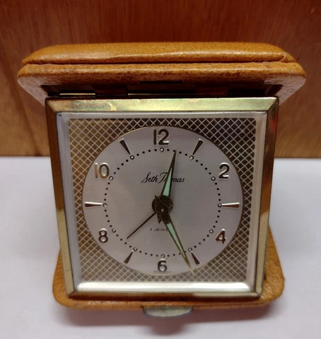 Seth Thomas VINTAGE Travel Clock Folding Portable Alarm Wind Up Tan Gold Cover