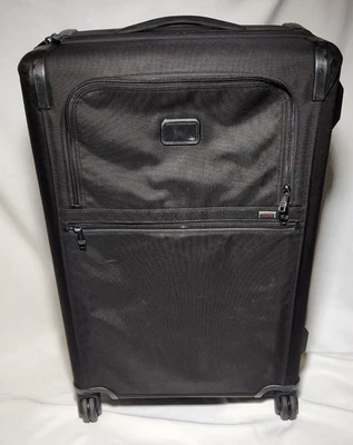 Tumi 22067d2 Alpha 2 Medium Trip Expandable 4 Wheeled Packing Case - Image 1 of 4