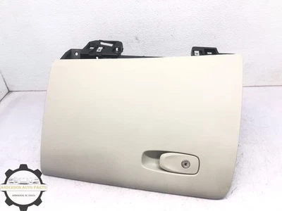 Volvo S60 2019-2025 pasajero derecho guantera delantera compartimento de almacenamiento OE #NOTA Foto 1 de 4