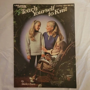 Leisure Arts Leaflet Teach Yourself to Knit #154 - Picture 1 of 2