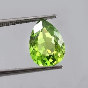 Unheated Peridot Green Sapphire Loose 9.14 Ct Ring & Fine Jewelry Making Gem - Picture 1 of 4