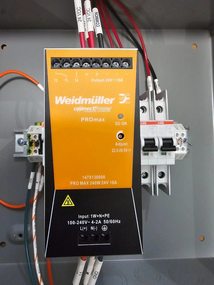 Weidmuller Transformador AC/DC en un recinto con fusible reemplazable Foto 1 de 2