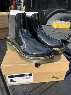 Dr. Martens Mujer Ambassador Negro Patente Lámpara Chelsea 2976 Talla 9 NUEVO Foto 1 de 4