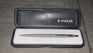 1984 FANCY PARKER CLASSIC GRAY MATTE CHROME TRIM ROLLERBALL BALLPOINT PEN - Picture 1 of 16