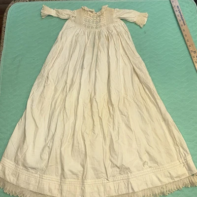 Antiguo Vestido Bautizo Bebé Infante Bautizo Encaje y Aguja Color Crema Foto 1 de 4