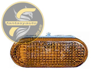 VW Passat 1993 > 2000 Fanalino Laterale Freccia Lucciola SX=DX Arancione - Immagine 1 di 4