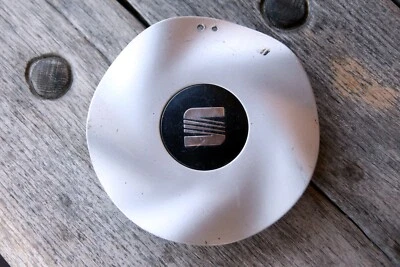 Original Seat Alhambra 7M0601149D D38MB Alloy Wheel Center Plastic Cap Cover Hub - Изображение 1 из 4