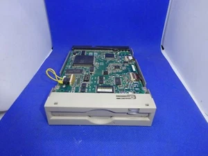 FUJITSU LIMITED MCE3023SS 230 MB SCSI INTERNES MO LAUFWERK # GK2393 - Bild 1 von 4