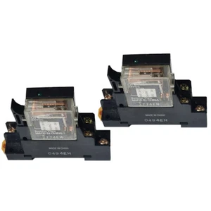 2 Stück G7T-112S 24VDC Relais mit P7TF-05 und P7OD Sockelrelais gebraucht - Bild 1 von 1