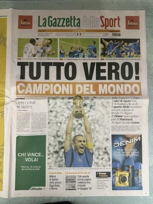 GAZZETTA DELLO SPORT CAMPIONI DEL MONDO  4 GAZZETTE DELLO SPORT CALCIO NAZIONAL - Immagine 1 di 4