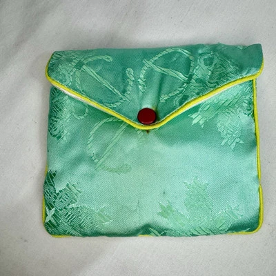 Bolso de Joyería Fina Azul Verde Floral Flores Asiáticas Tela China Dije Bolso con Cremallera Foto 1 de 4