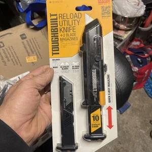 Cuchillo utilitario de recarga retráctil ToughBuilt de 6,5" pulgadas negro 1 pieza - Imagen 1 de 3