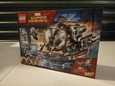 LEGO 76109 Quantam Realm Explorers - Image 1 of 2