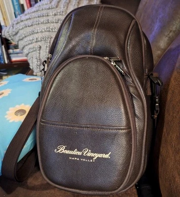 Juego de vino y queso Picnic Plus Brava aislamiento térmico... Beaulier Vineyard Napa Foto 1 de 4