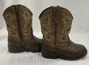 Cherokee Mädchen Größe 7 zweifarbig braun Cowboystiefel Kinderschuh, rosa Nähte Reißverschluss - Bild 1 von 9