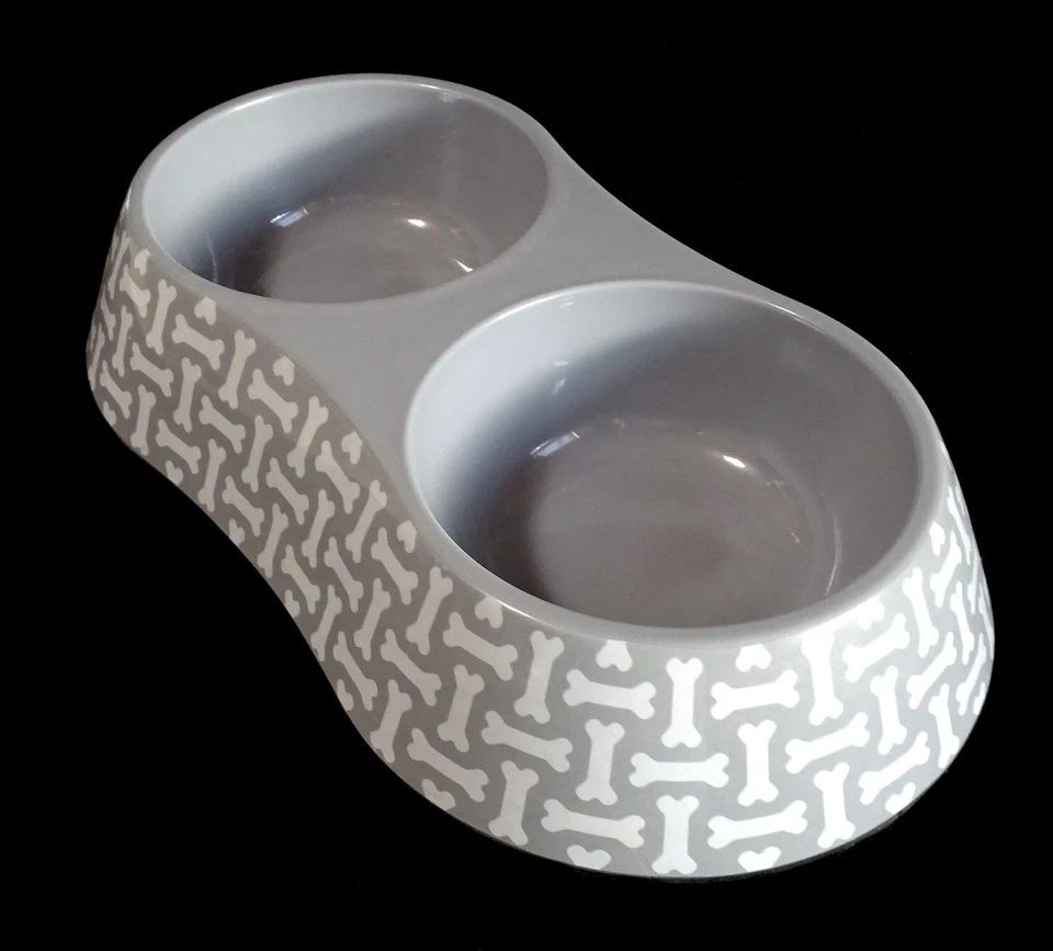 Nuevo Martha Stewart Mascotas Doble Alimentador Huesos Diseño Gris Foto 1 de 4