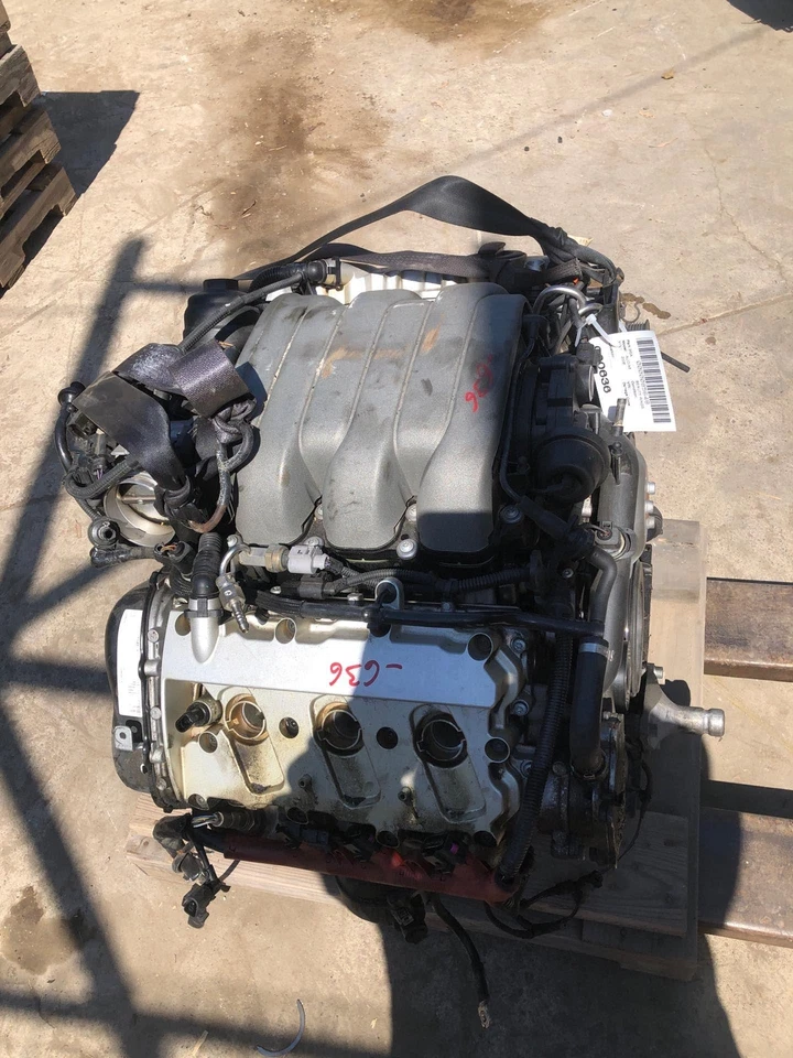 AUDI A6 AVANT QUATTRO 2006 AWD motor/motor 3,1 L 6 cilindros OEM Foto 1 de 4