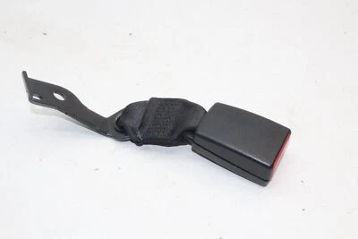 Hebilla asiento trasero derecho mercedes-benz e250 a212860066 cgi s212 w212 1.8 2011 Foto 1 de 4