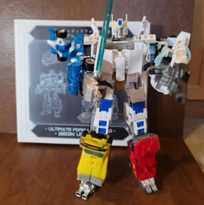 5 Transformers Combiner Wars Optimus Maximus Mirage/Sunstrek/ronhide/Prowl Upde! - Imagen 1 de 24