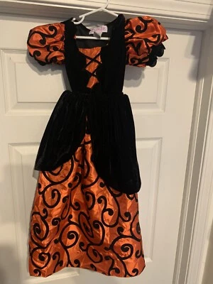 Nuevo Disfraz Princesa Paraíso Shirley La Bruja de Bolsillo Niño Talla XS 4 Vestido y Sombrero Foto 1 de 4