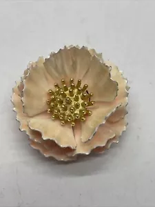 Vintage Peach Flower brooch pin back unsigned collectors - Picture 1 of 7