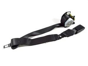Lexus Is II XE2 Seat Belt Rear Mid Black - Picture 1 of 2