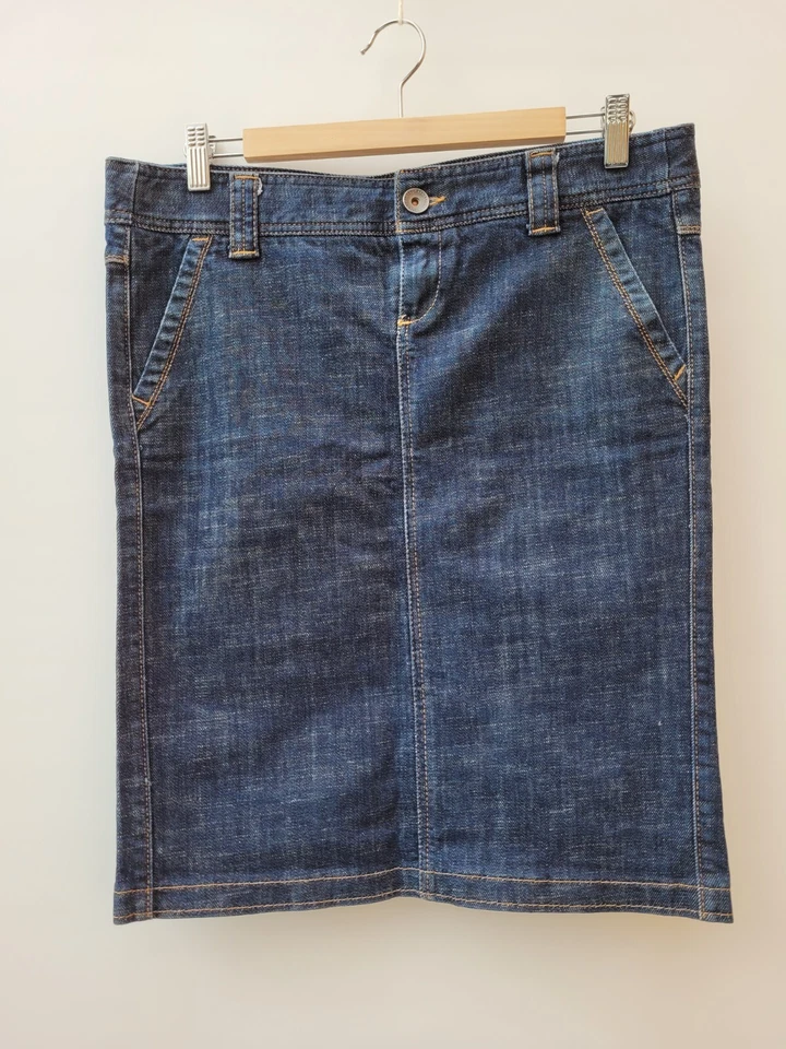 Benetton Indigo Denim Jeans Pencil Knee Length Skirt UK 10-12 / IT44 ❤ - Image 1 of 4