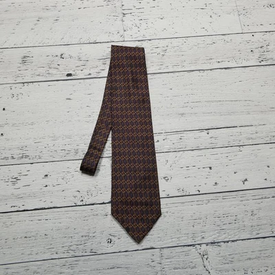 Hickey Freeman Tie Mens Silk Geometric Pattern Hand-Folded Made USA Classic Neck - Image 1 of 4