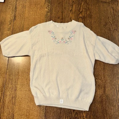 Suéter De Colección Abuela Cottagecore Hecho en EE. UU. Mediano Bordado Floral Abuela Foto 1 de 4