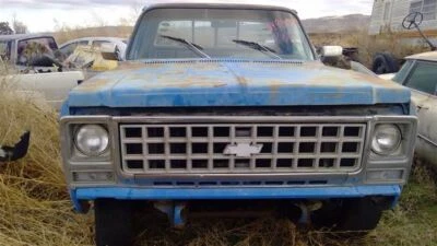 78-83 Chevy GMC Truck C & K 10 20 30 STEERING COLUMN Floor Shift NO Tilt w/ Key - Image 1 of 4