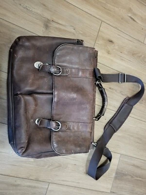 Solo D5353 Warren Executive Leather Briefcase Espresso - Image 1 of 4