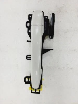 2012 2013 2014 2015 2016 SUBARU IMPREZA MANIJA DE PUERTA EXTERIOR DELANTERA DERECHA BLANCA  Foto 1 de 4