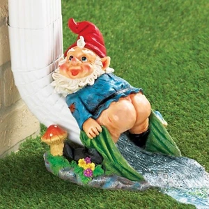 Rain Gutter Downspout Extension Downspout Diverter Naughty Garden Gnome Santa - Picture 1 of 6