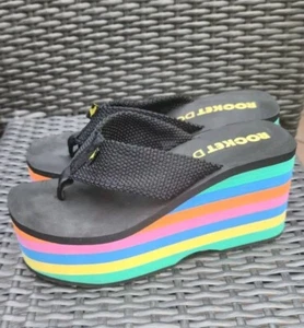 Rocket Dog Damen Crush Plateau Tanga Sandalen Regenbogen schwarz Größe 11 - Bild 1 von 14