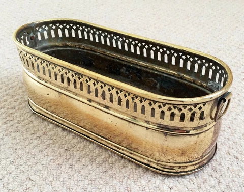 12.25" LONG x 4" TALL, 550g, DECORATIVE ENGLISH BRASS OVAL CONSERVATORY PLANTER Cover