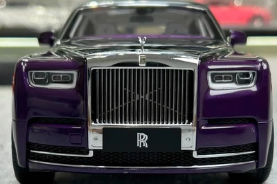 “Rare”1/18 Rolls-Royce Phantom VIII Purple/Black limited 199 dealer Edition  - Image 1 of 4
