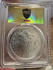 2023 - Dólar de plata Morgan - Ultra Breaks - Etiqueta Gold Rush - PCGS - MS70 - Imagen 1 de 2