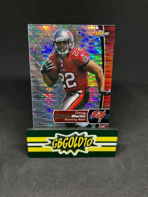 2012 Topps Finest - Doug Martin #108 (RC) Prism Refractor /10 Rookie - Image 1 of 2