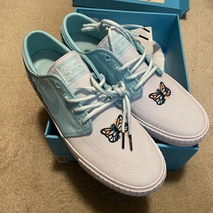 Size 10.5 - Nike Zoom Stefan Janoski SB Doernbecher 2022 - Picture 1 of 11