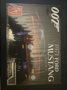 OO7 DIAMONDS ARE FOREVER 1971 Ford MUSTANG MACH 1 1/25 Plastic (2021) Model Kit - Picture 1 of 2