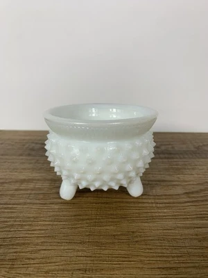 Vintage 1950s Fenton White Milk Glass Hobnail Mustard Kettle Bail Without Handle - Image 1 of 4