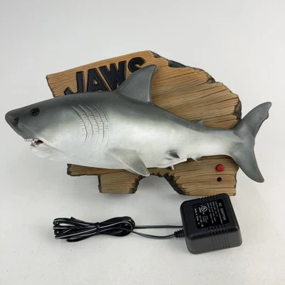 Jaws Sing Dance Shark Motion Activated 2000 Gemmy ЧАСТИЧНО РАБОТАЕТ на запчасти ремонт - Изображение 1 из 4