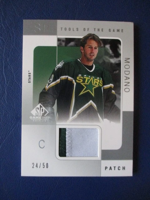 2000-01 SP Game Used Tools of the Game Patch # 24/50 #P-MO Mike Modano Dallas - Image 1 of 3