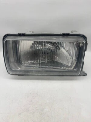 Faro izquierdo audi 100 c2 tipo 43 79-82 431941003p, 24566r20, 24566 f302 Foto 1 de 4