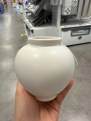 Mini jarrón lunar coreano - olla redonda blanca de cerámica para decoración de escritorio o hogar Foto 1 de 3